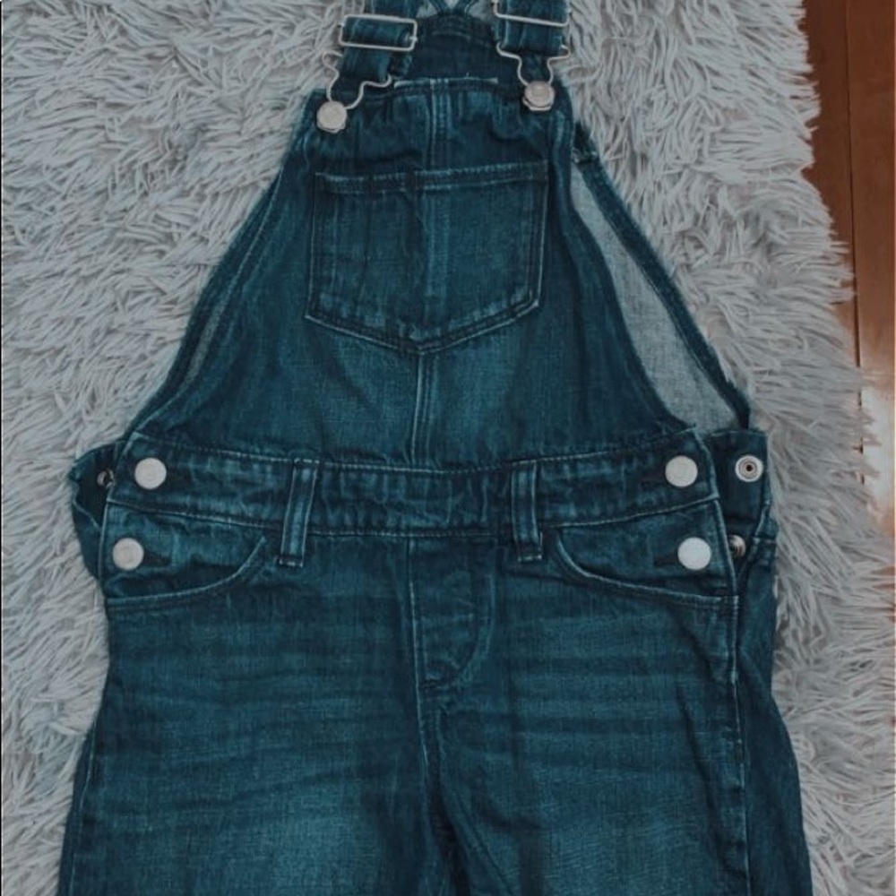 Old Navy denim overalls (shorts)